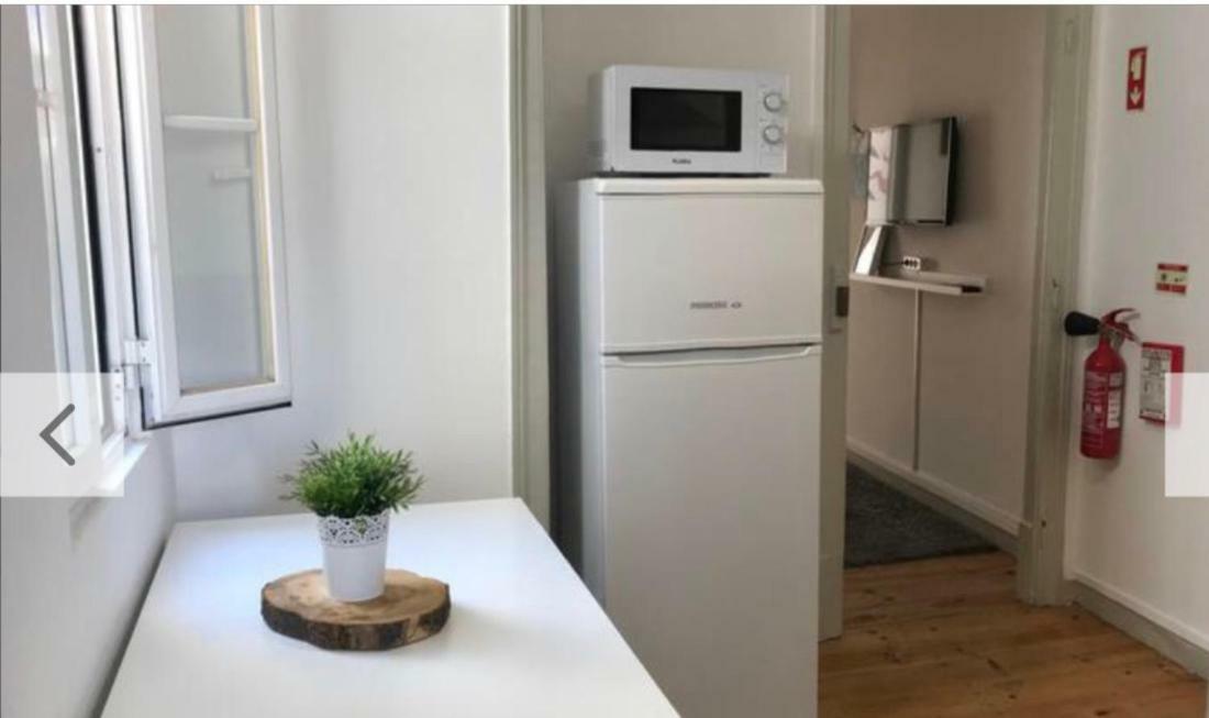 Love Inn Bairro Alto 4 Lisbon Luaran gambar